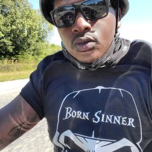 Meet your Posher, Louie